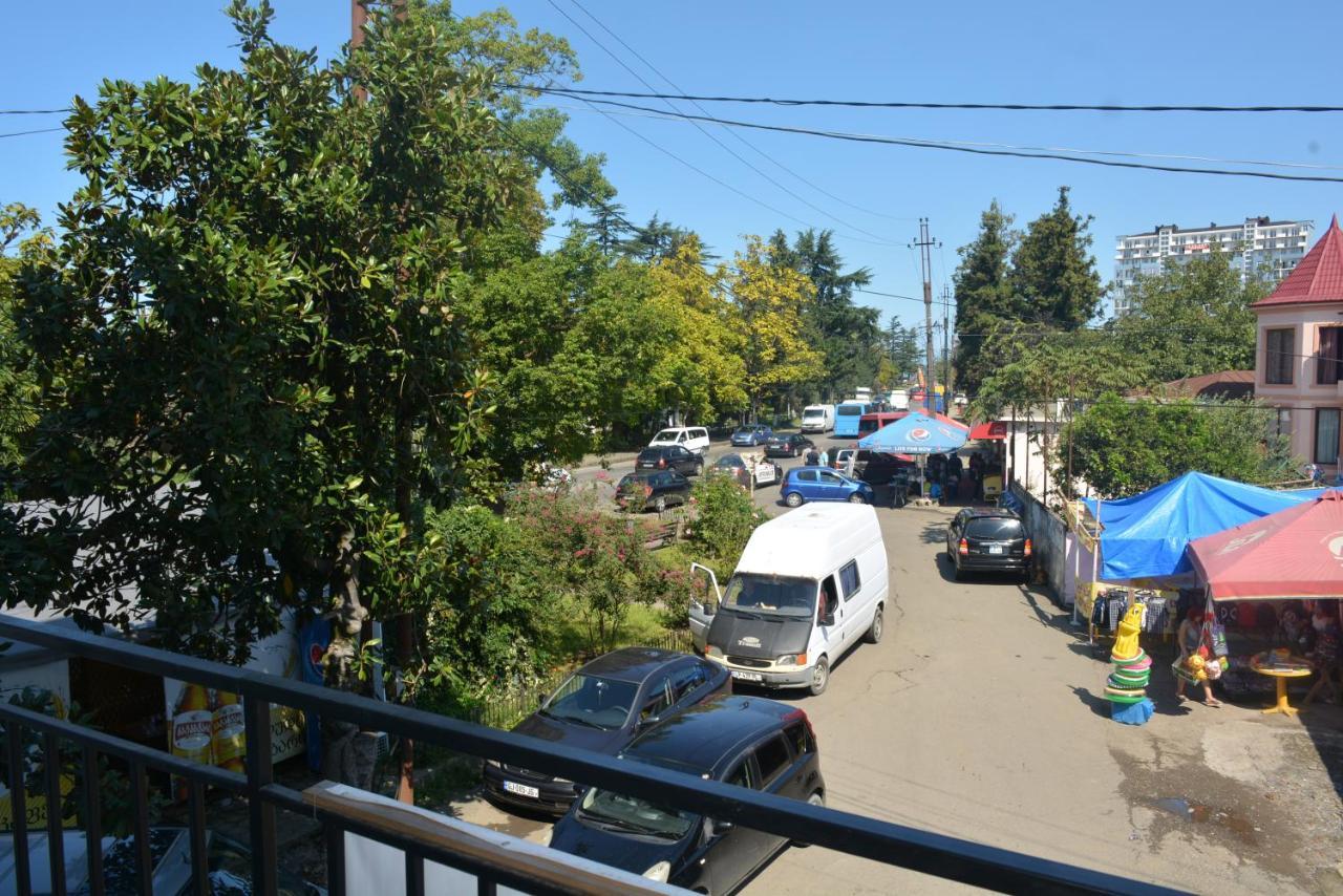 Hotel Niks Makhinjauri Esterno foto