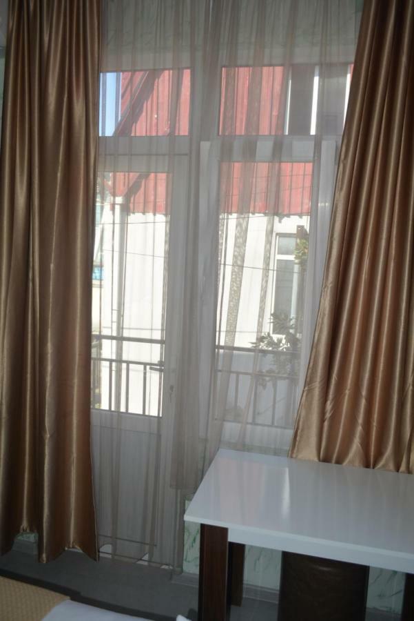 Hotel Niks Makhinjauri Esterno foto